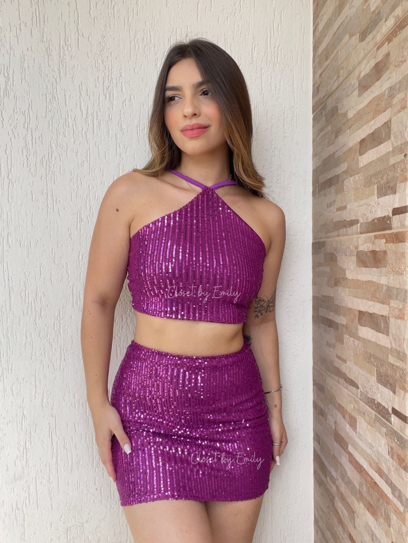 Conjunto paetê 4 amarrações em 1 charlotte frente única + saia carnaval - Imagem 8